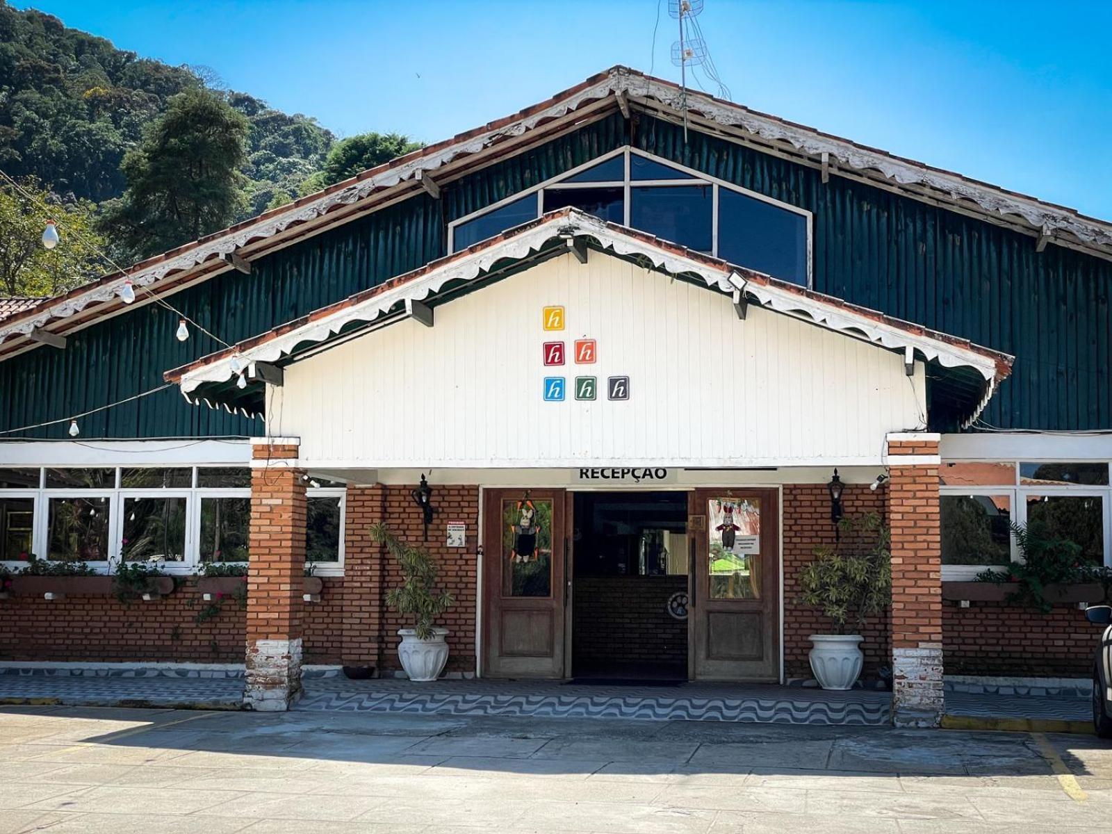 Harmonia Hotel 4*